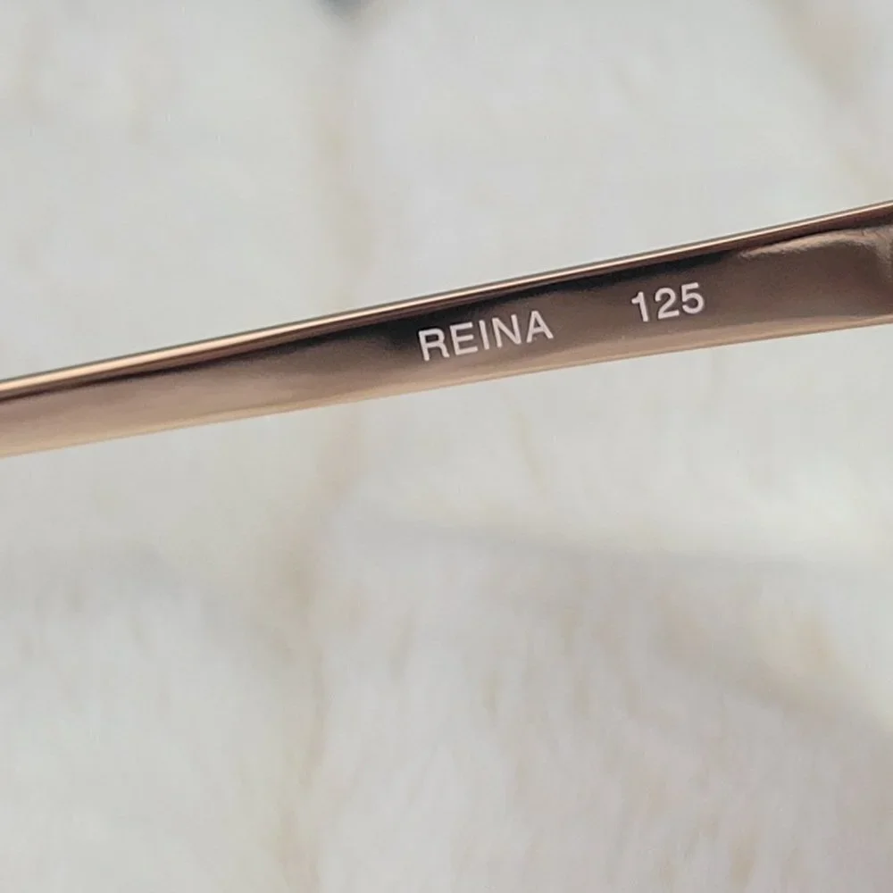 QUAY // ltd ed jlo collaboration white rose gold mirror lens ivory frame cateyes